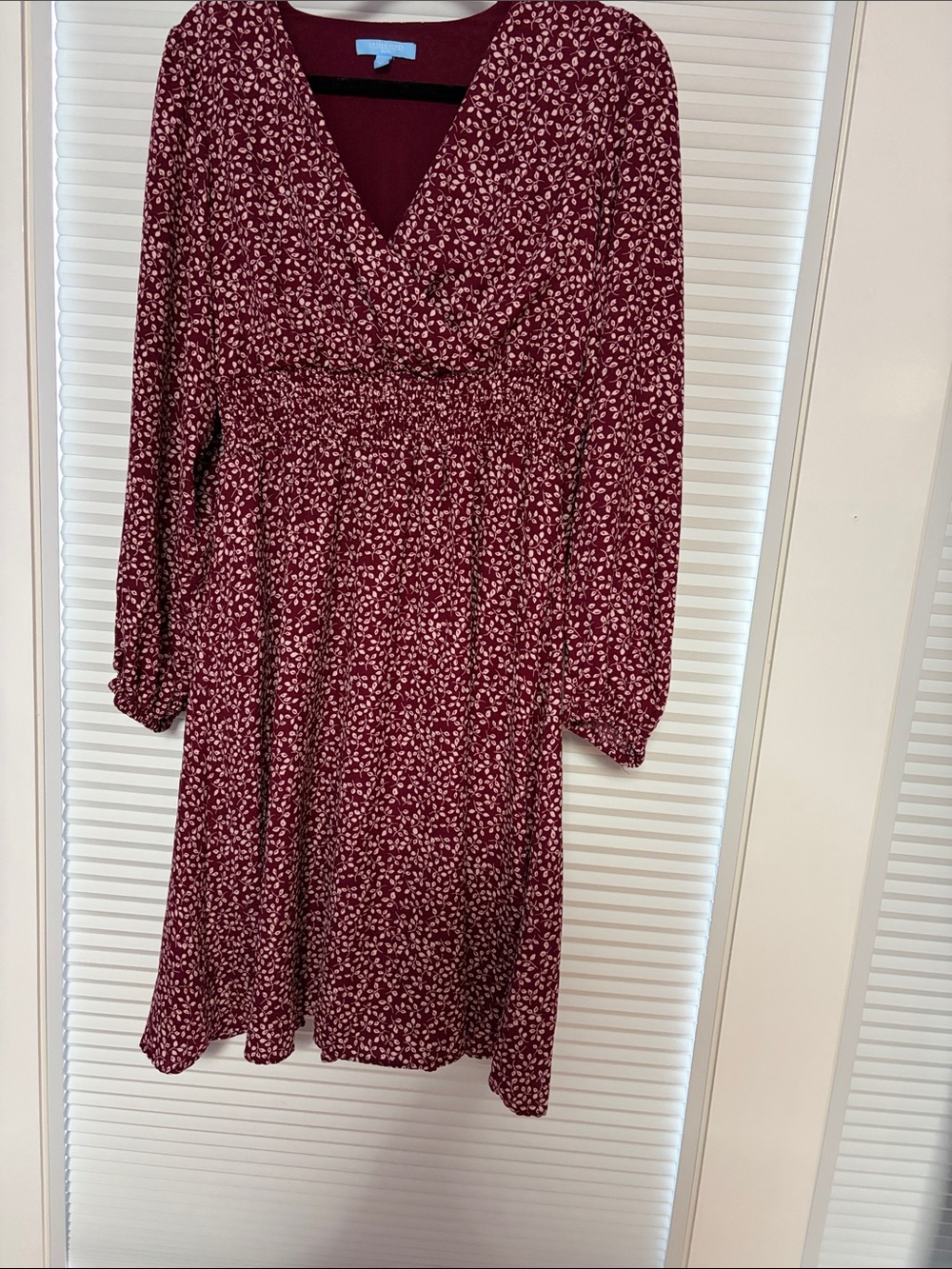 Draper James Burgundy Floral Long-Sleeve V-Neck Dress size m